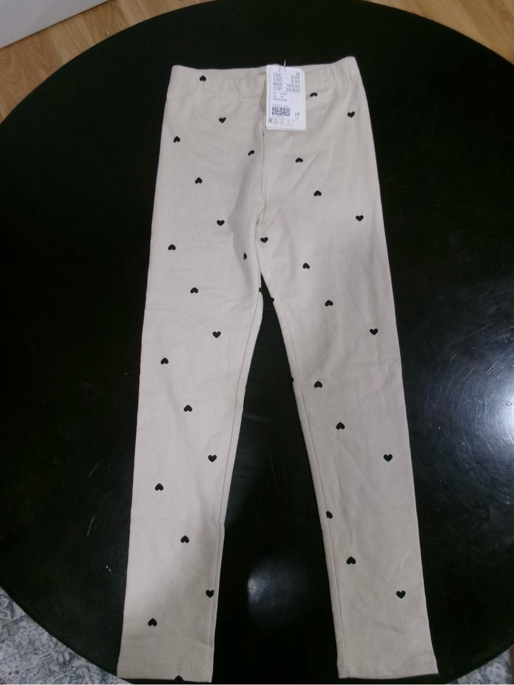 H&M Cream Leggings with Black Heart Print